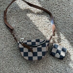 Source Unknown Brown and Black Checkered Crossbody Bag Set